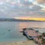 Sunset Views Over The Sea By Canariasgetaway Дом отдыха Лас-Пальмас-де-Гран-Канария