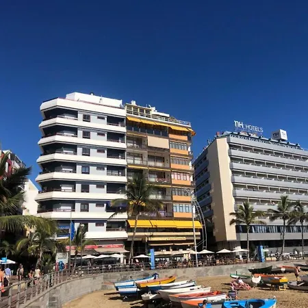 Sunset Views Over The Sea By Canariasgetaway * Las Palmas de Gran Canaria